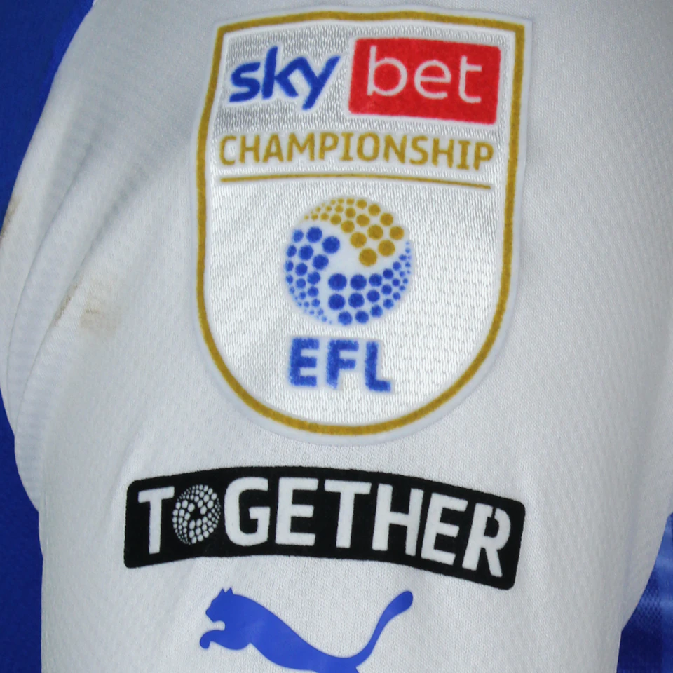 Wigan Athletic 팀의 Curtis Tilt 셔츠