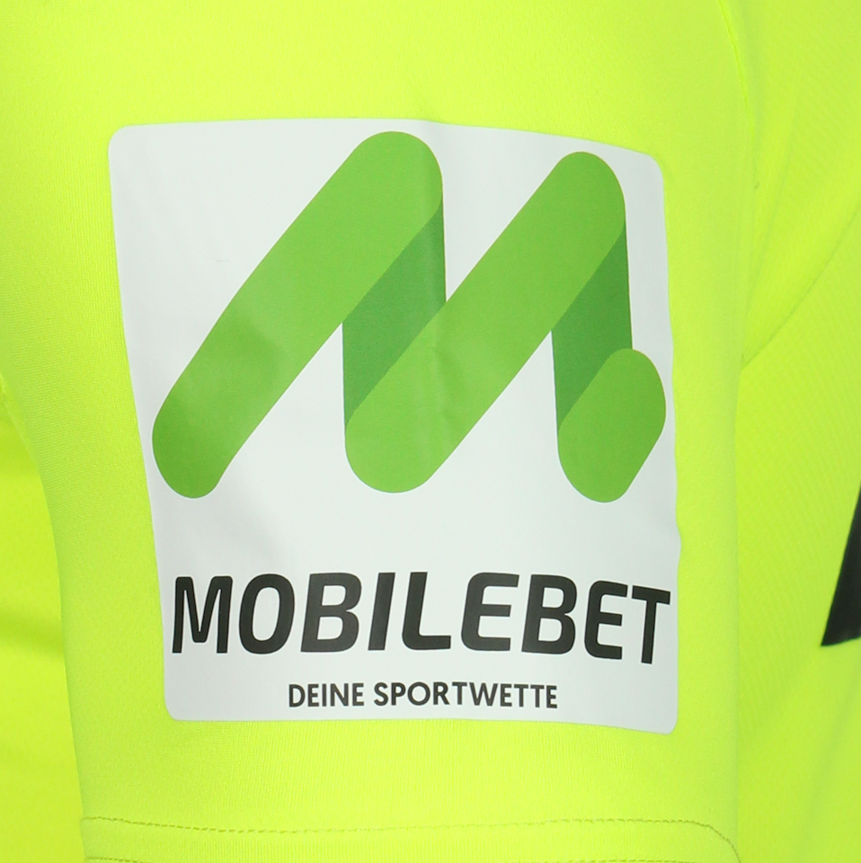 Nico Rieble Wehen Wiesbaden shirt