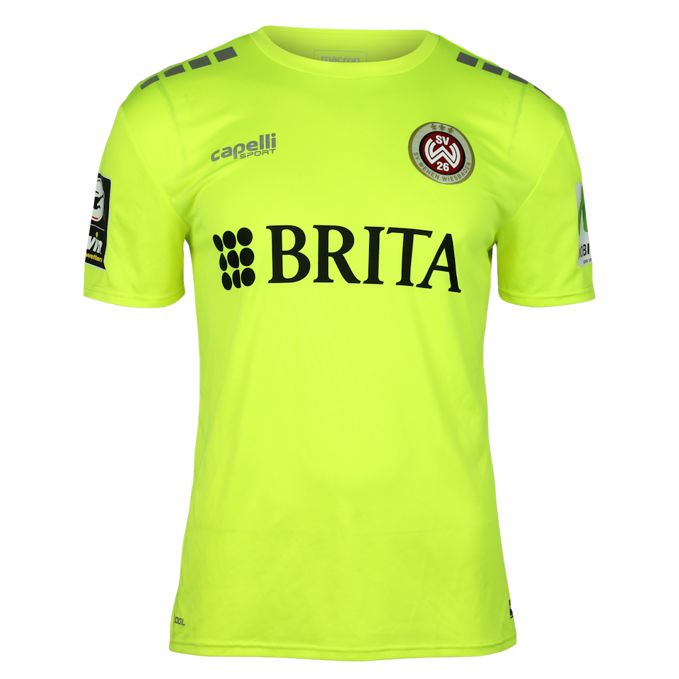 Nico Rieble Wehen Wiesbaden shirt