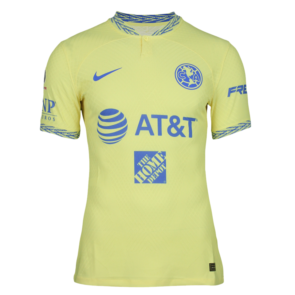 Sebastián Cáceres Club América shirt