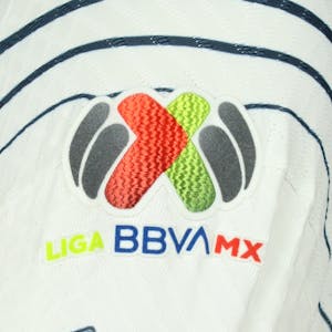 Eduardo Antonio Salvio Pumas shirt