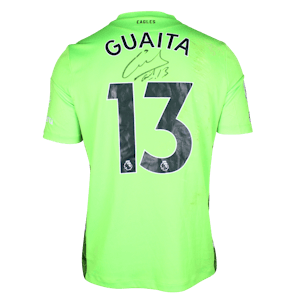 Vicente Guaita  Crystal Palace jersey