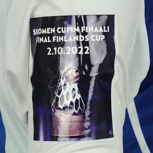 Veera Hellman HJK W shirt