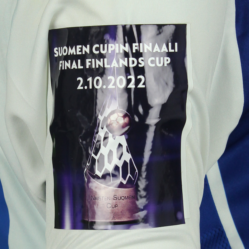 Wilma Sjöholm HJK W shirt