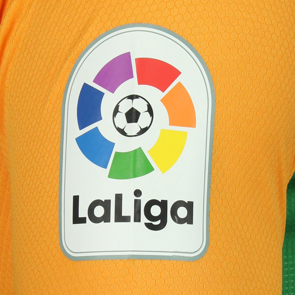 Real Betis 팀의 Borja Iglesias 셔츠