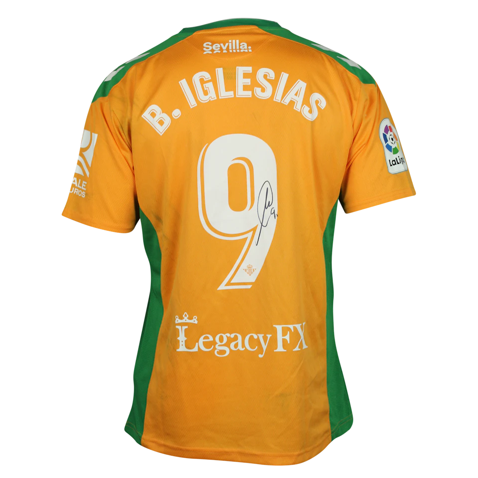 Real Betis 팀의 Borja Iglesias 셔츠