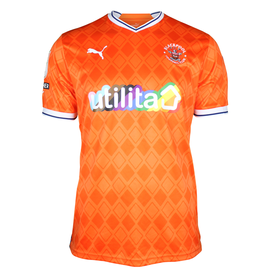 Tayt Trusty Blackpool jersey