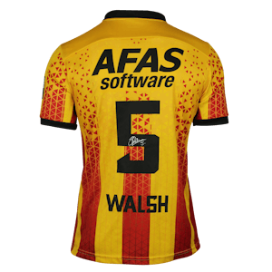 Sandy Walsh  KV Mechelen shirt