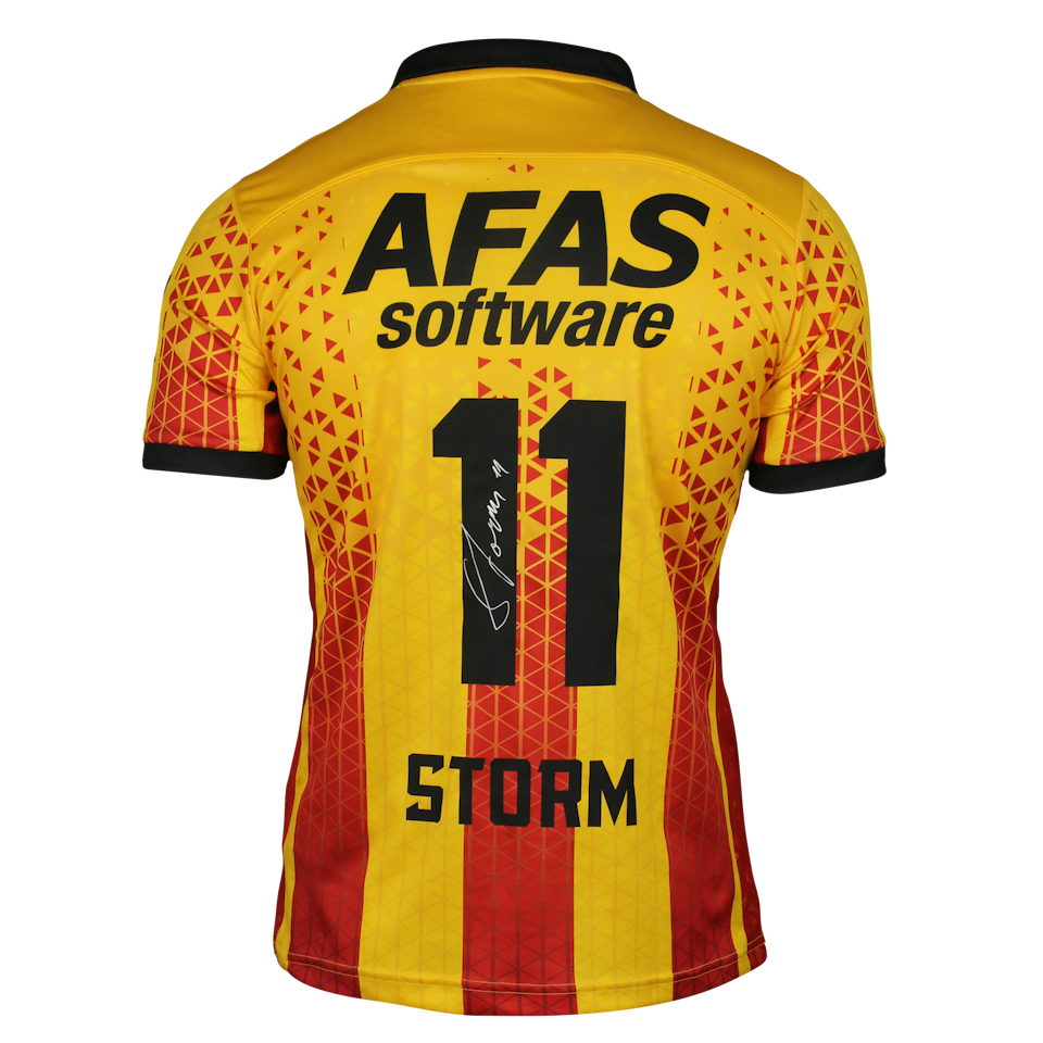 Nikola Storm KV Mechelen forması