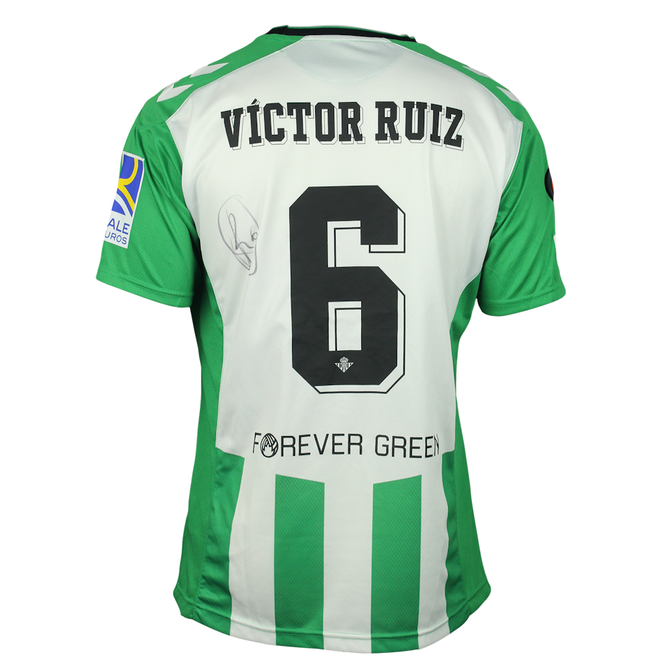 Víctor Ruíz  Real Betis shirt