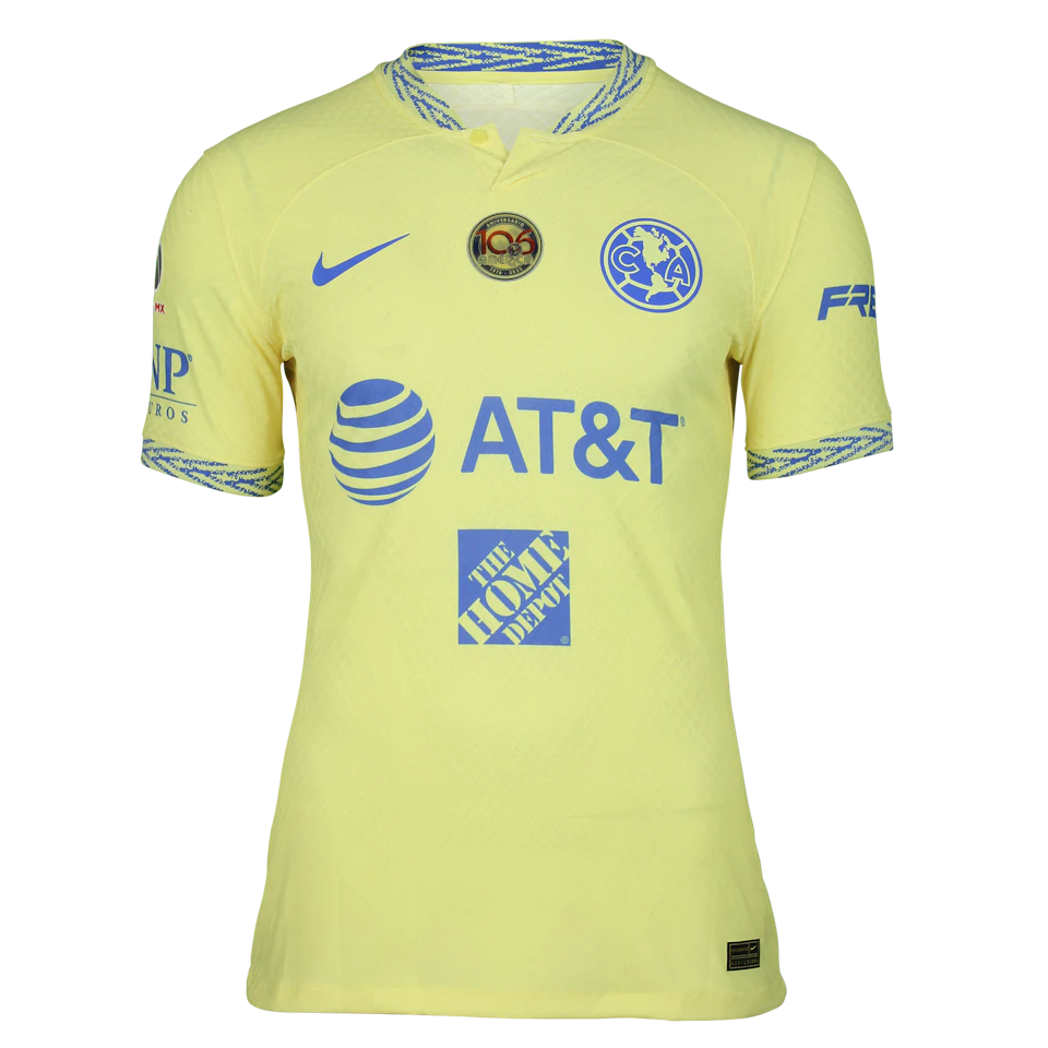 Salvador Reyes Club América shirt