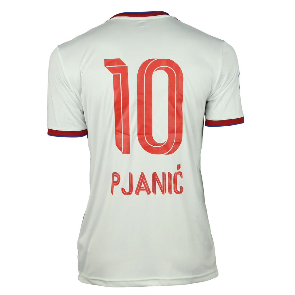 来自Sharjah FC的Miralem Pjanić球衣