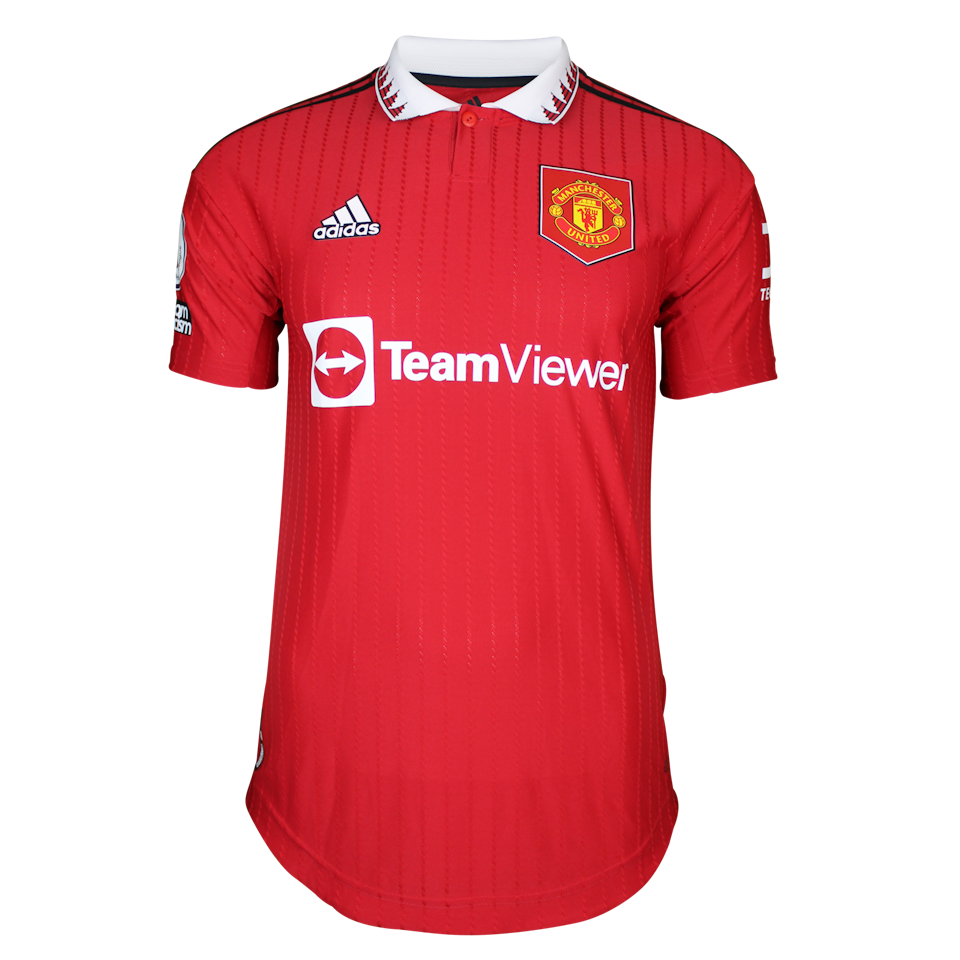Bruno Fernandes Manchester United shirt
