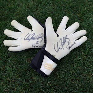 Signed Goalkeeper Gloves - Uğurcan Çakır