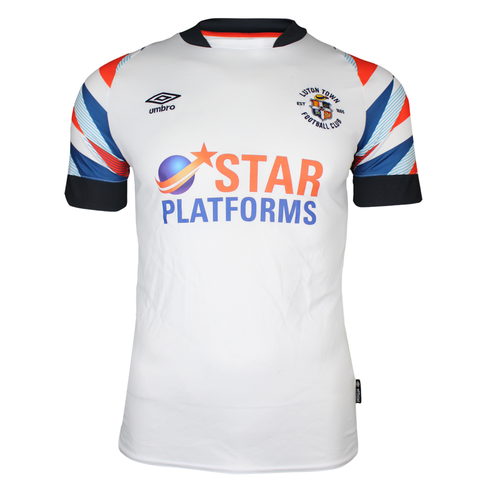 Jordan Clark Luton Town forması
