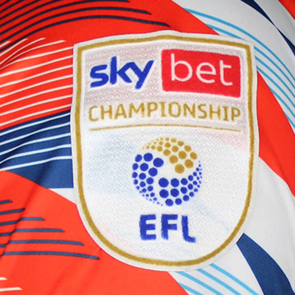 Luton Town 팀의 Luke Anthony Freeman 셔츠