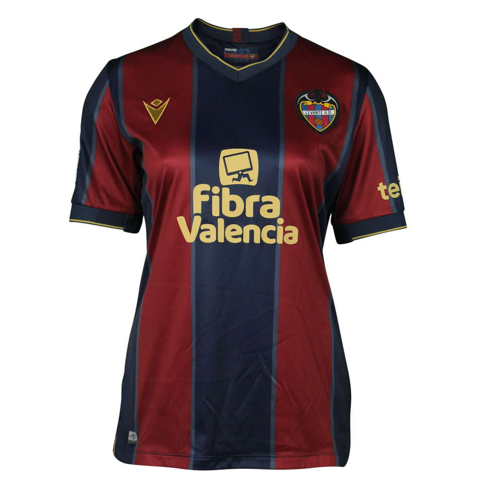 Erika Gonzalez Levante Femenino shirt
