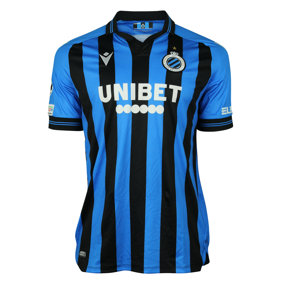 Raphael Onyedika Club Brugge forması