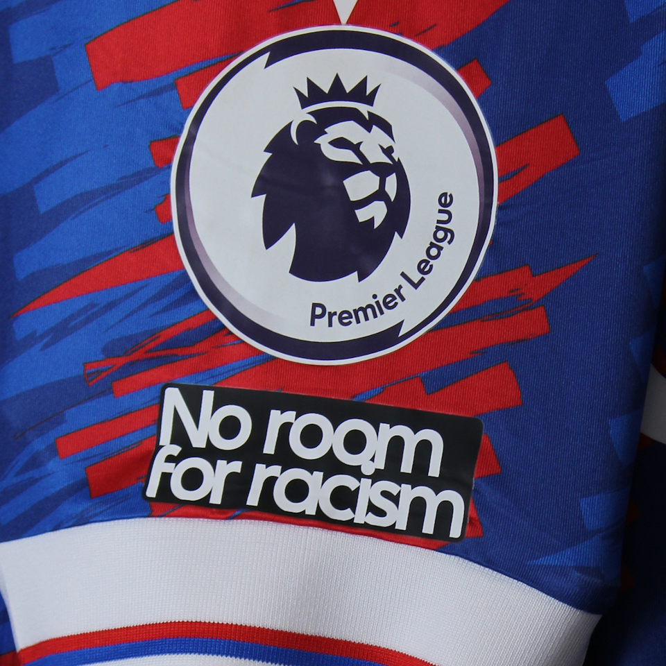 Luka Milivojević Crystal Palace camisa.
