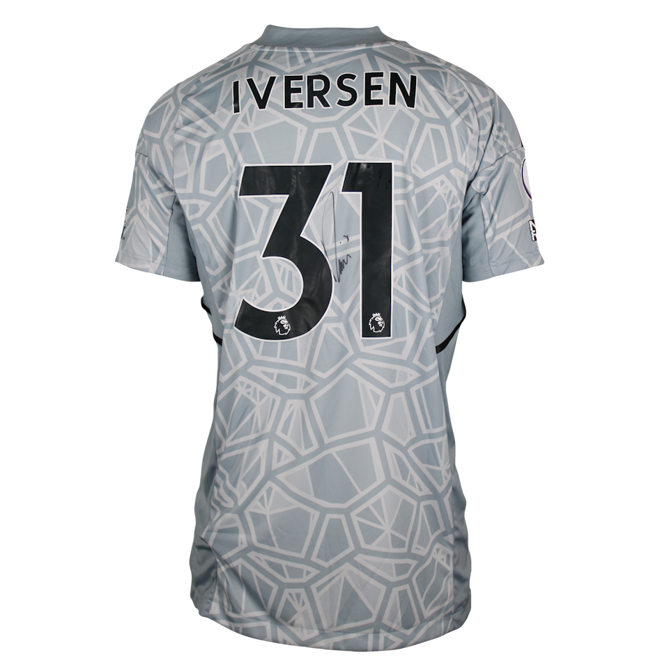 Daniel Iversen Leicester City jersey