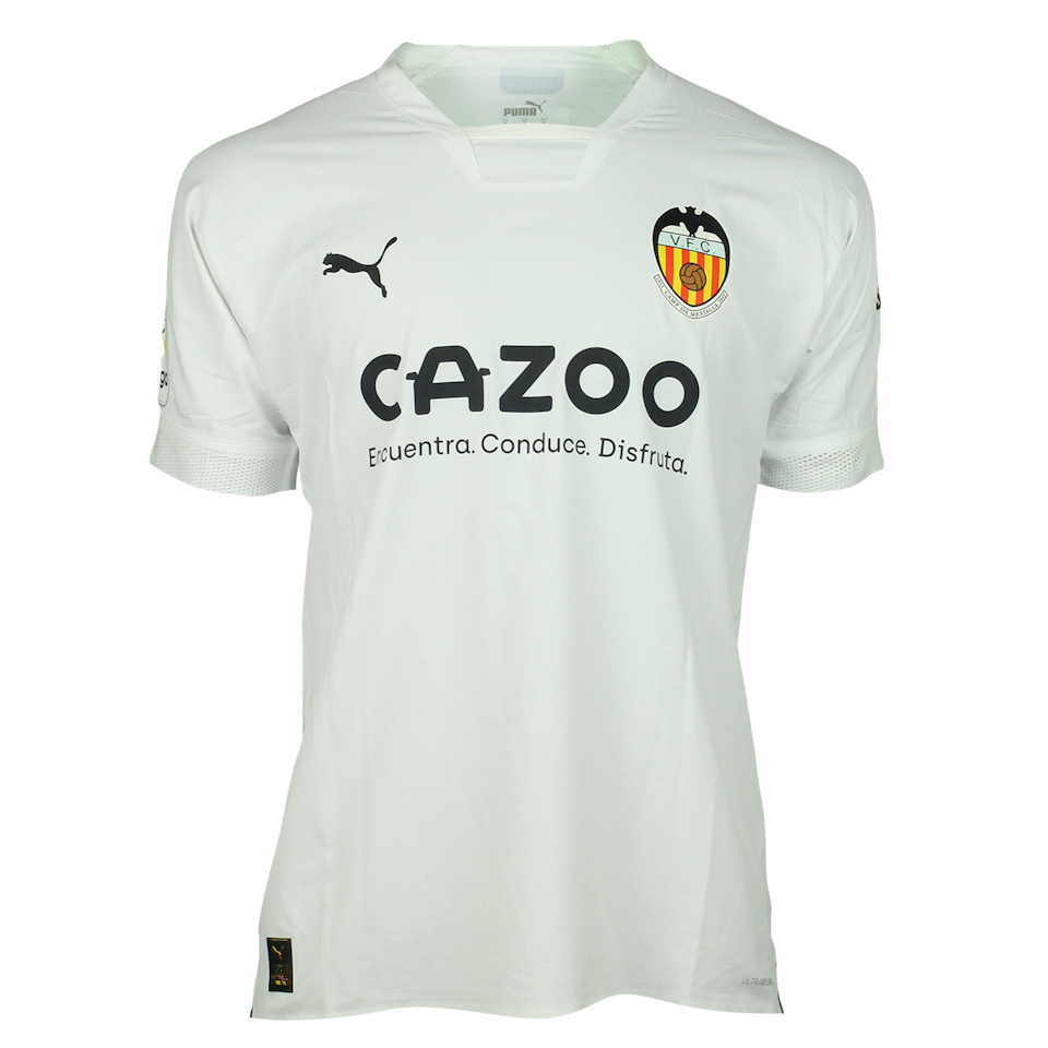 Cristhian Mosquera Valencia CF shirt