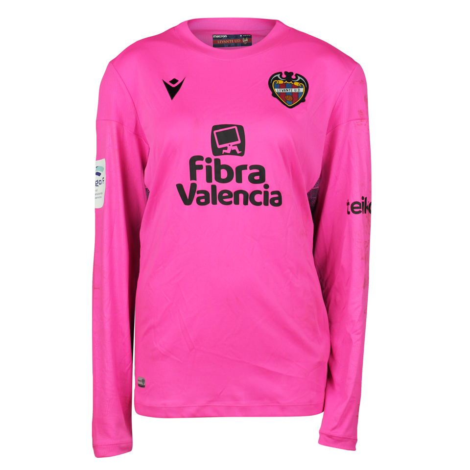 Maria Lopez Valenzuela Levante Femenino shirt