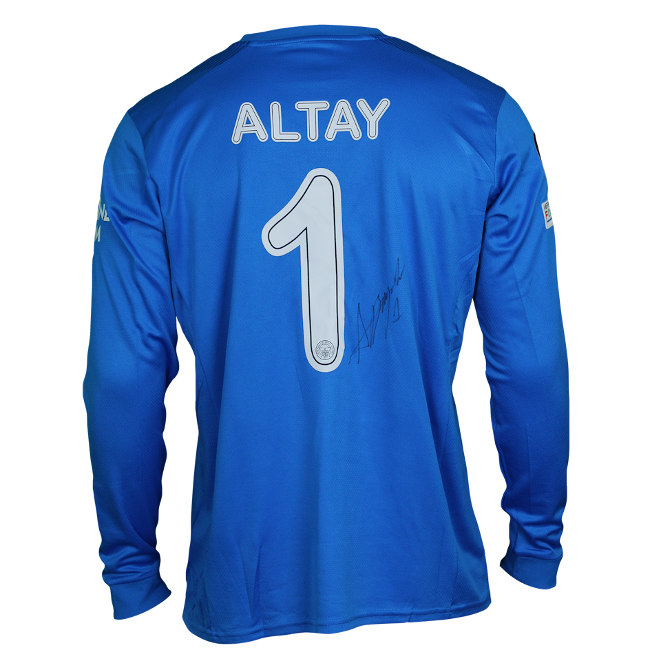 Altay Bayındır Fenerbahçe shirt