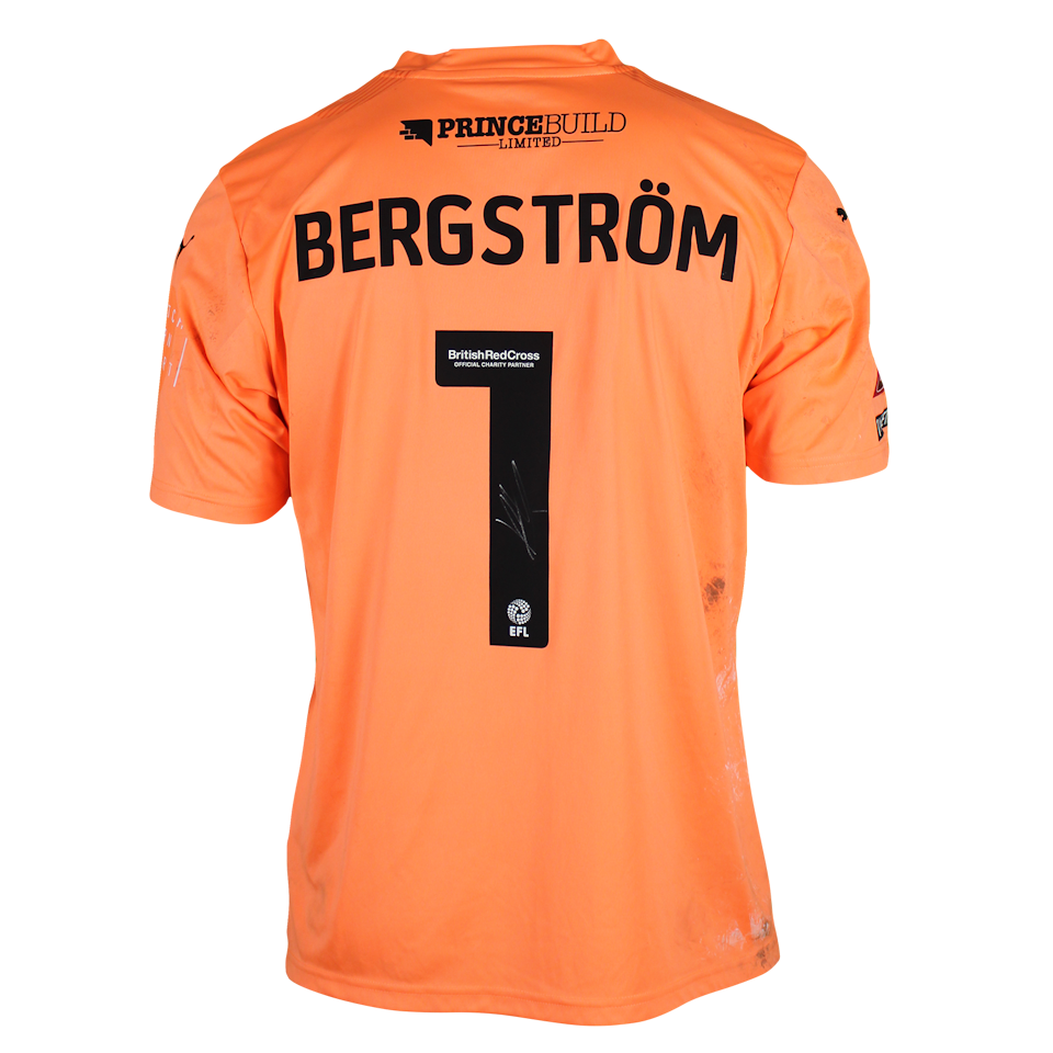 Lucas Bergström Peterborough United forması