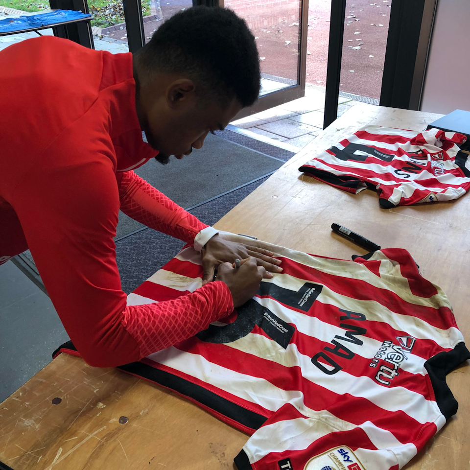 Amad Diallo Traoré Sunderland shirt