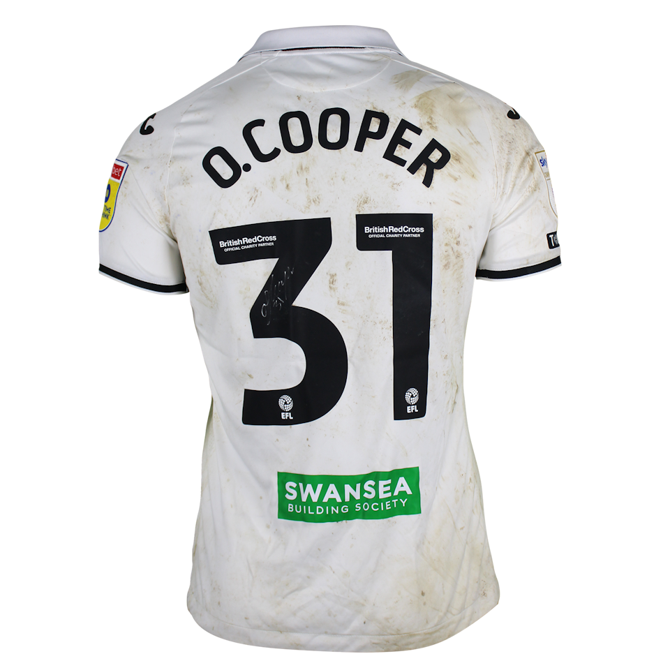 Oliver Cooper Swansea City camisa.