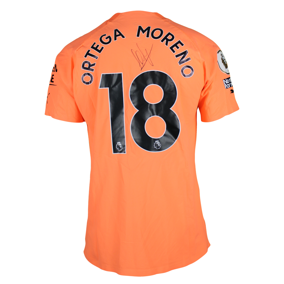 Stefan Ortega Manchester City shirt