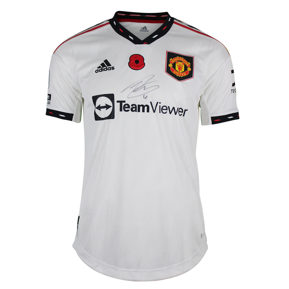 Lisandro Martínez Manchester United jersey