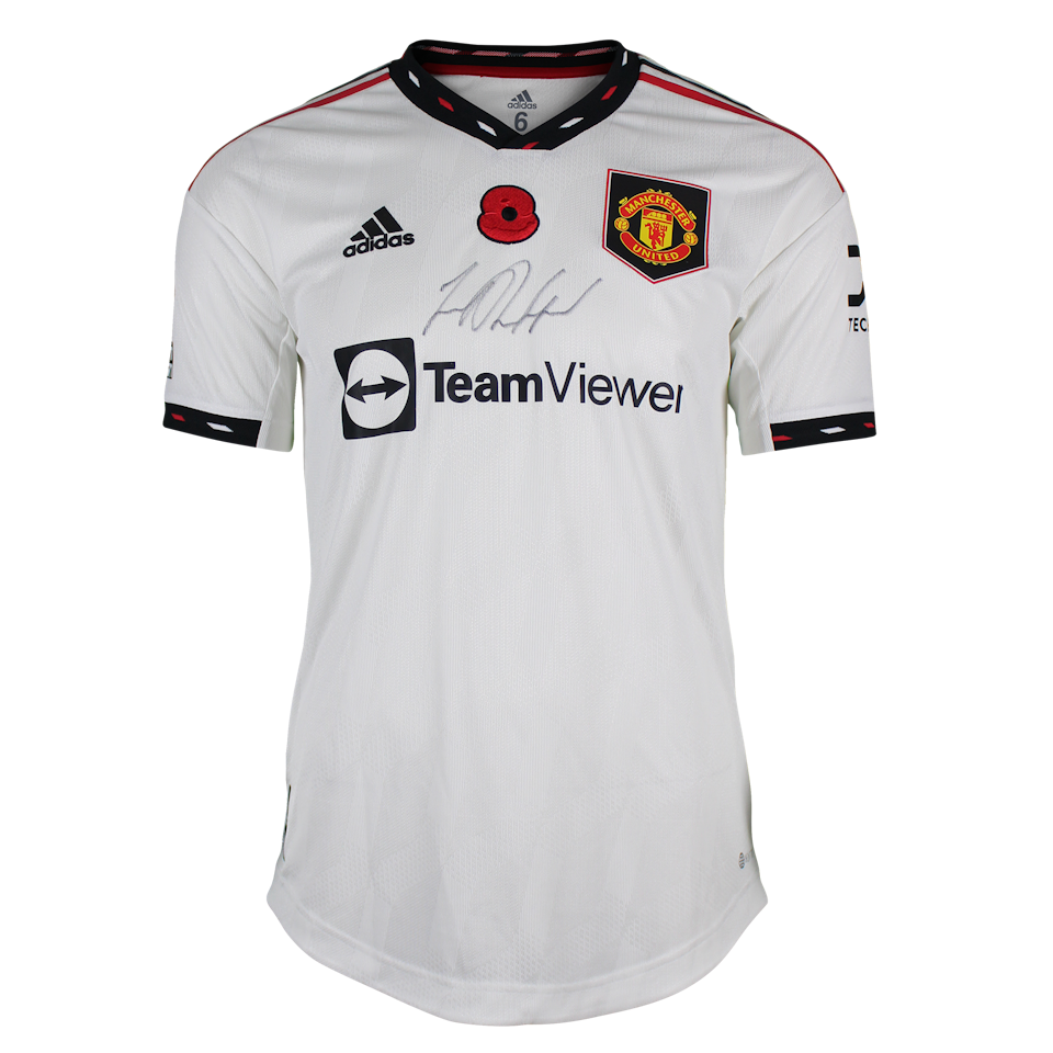 Marcus Rashford Manchester United shirt