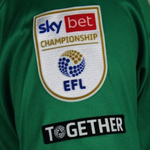 Adam Davies Sheffield United shirt