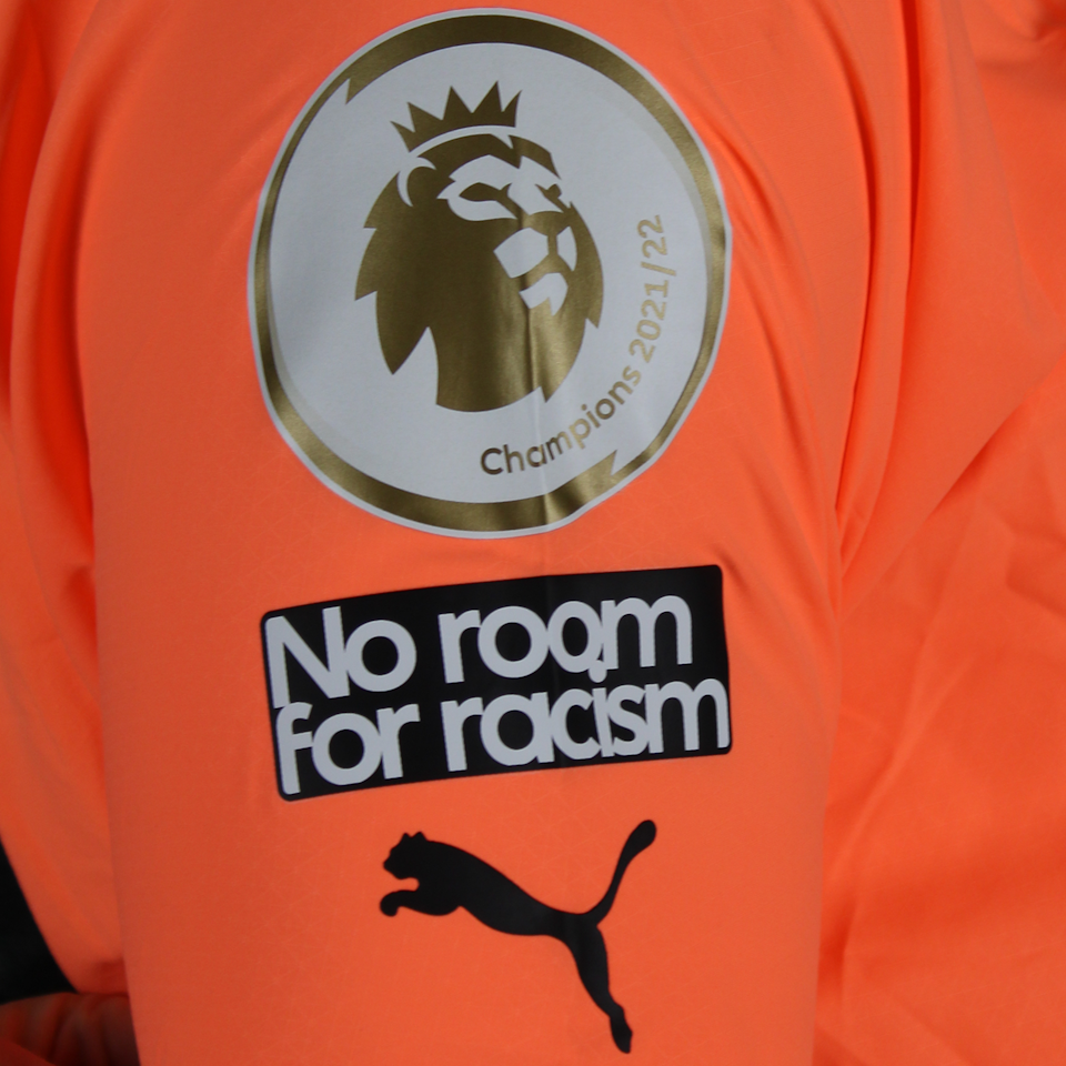 Scott Carson Manchester City shirt