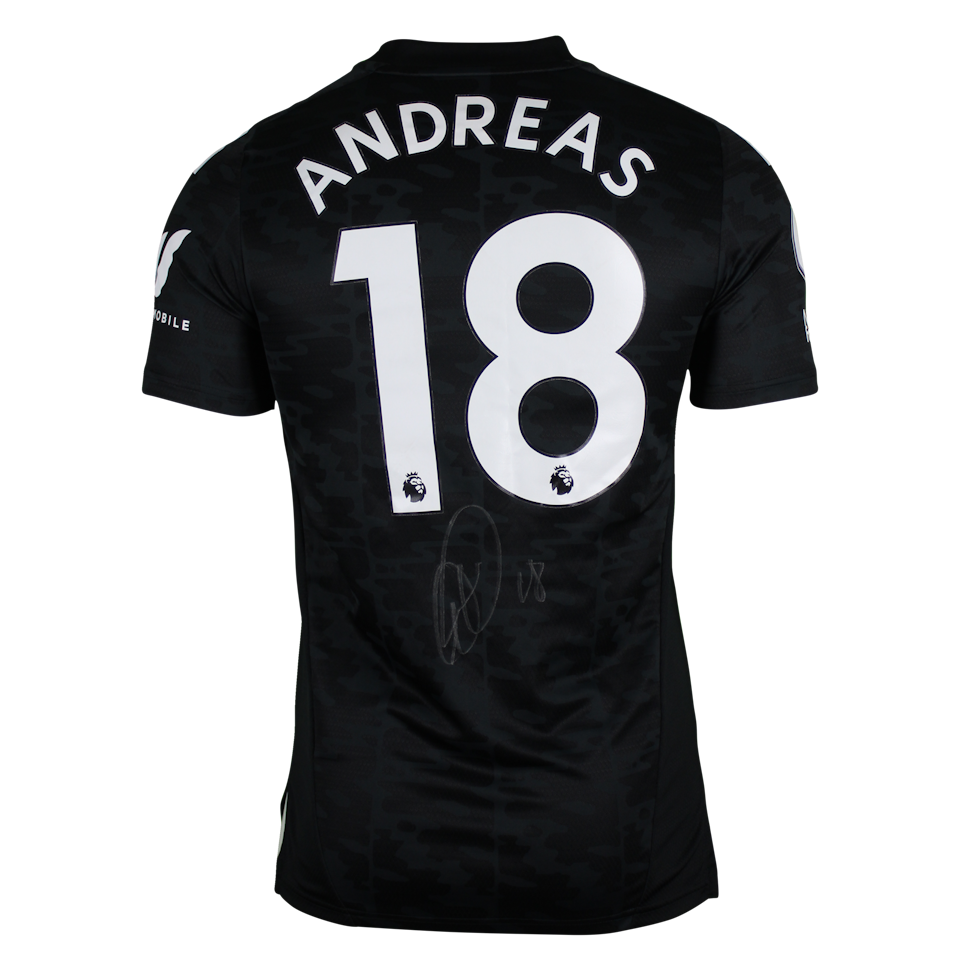 Andreas Pereira Fulham shirt