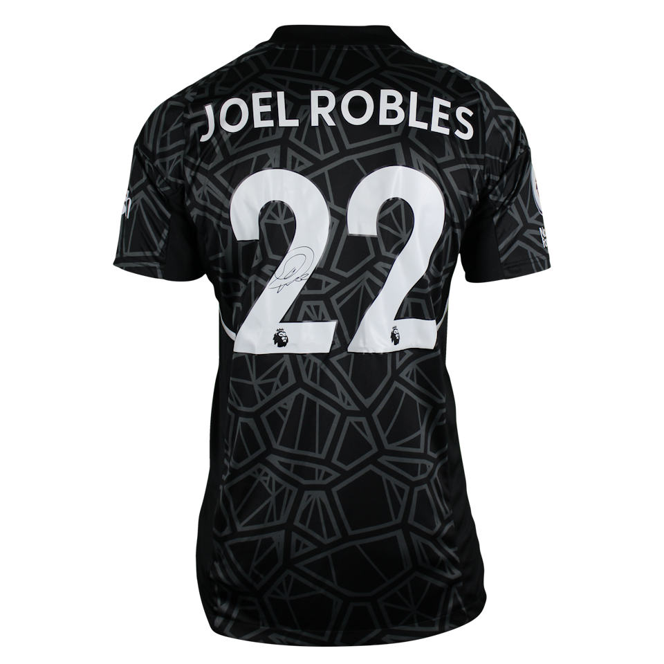 Joel Robles  Leeds United shirt