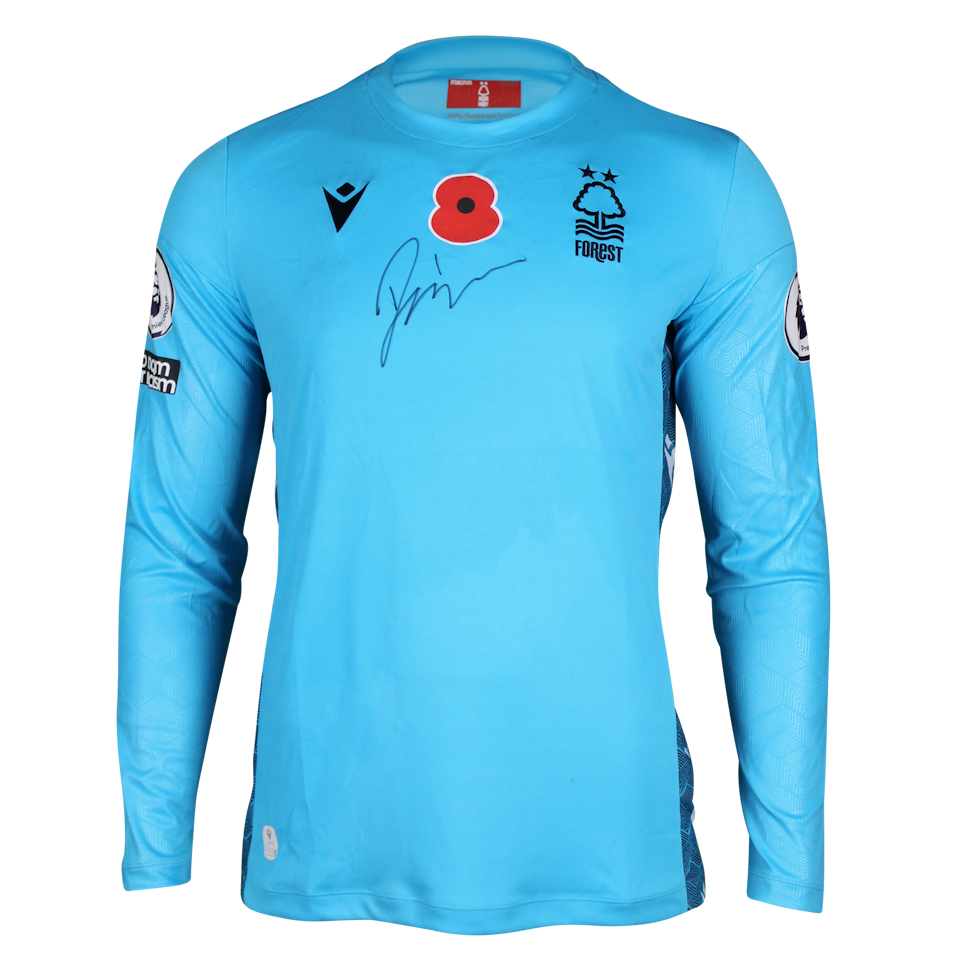 Dean Henderson Nottingham Forest jersey