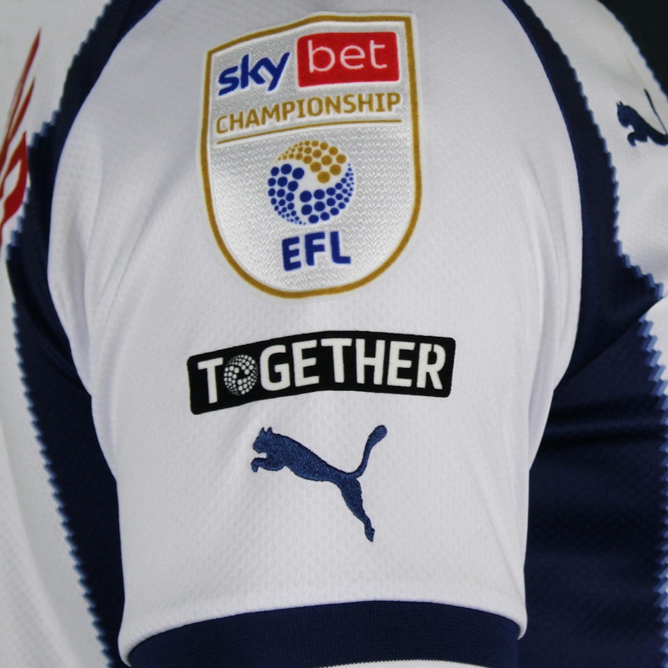 Brandon Thomas-Asante West Bromwich Albion shirt
