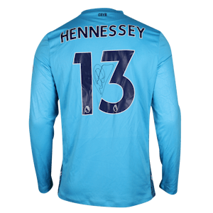 Wayne Hennessey  Nottingham Forest shirt