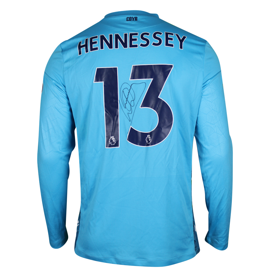 Wayne Hennessey  Nottingham Forest shirt