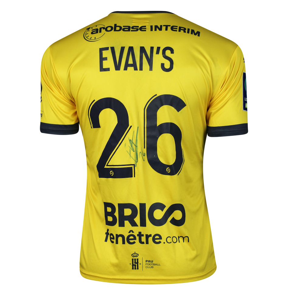 Jean Lambert Evan's Pau FC camisa.