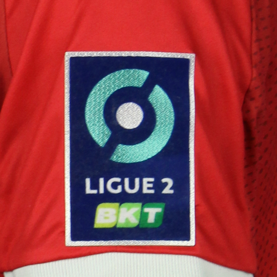 Maillot de Malik Tchokounte (Nîmes Olympique)