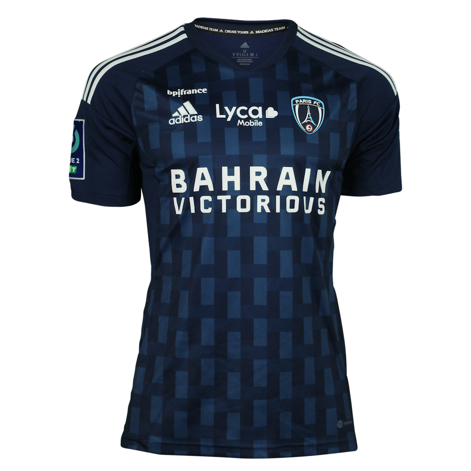 Cyril Mandouki Paris FC forması