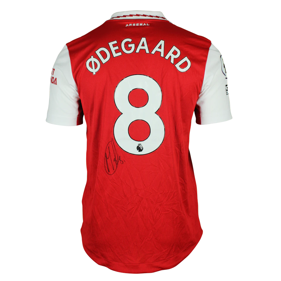 Arsenal 팀의 Martin Ødegaard 셔츠