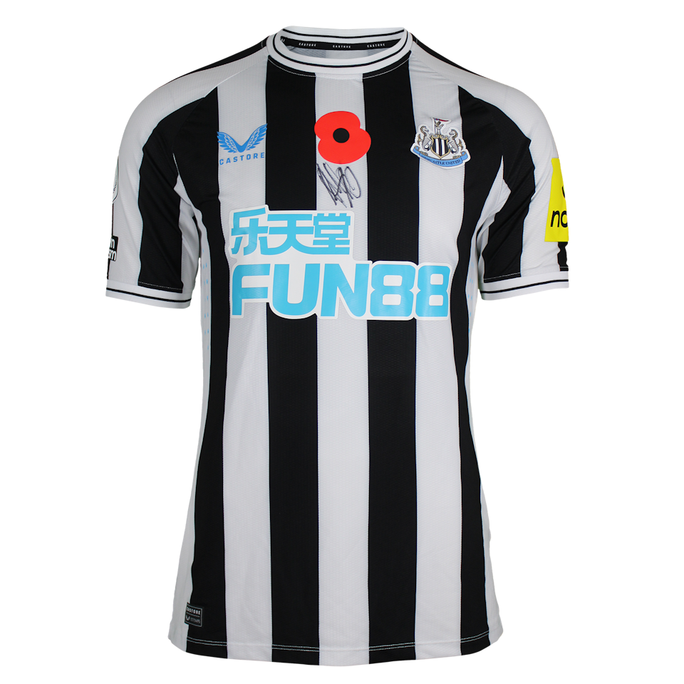 Allan Saint-Maximin Newcastle United shirt