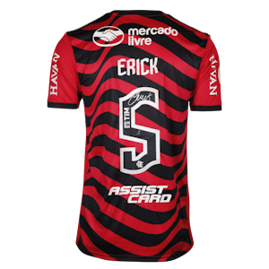 Erick Pulgar Flamengo shirt