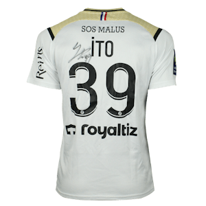 Junya Ito Stade de Reims shirt