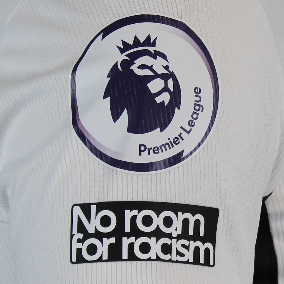 Issa Diop Fulham jersey