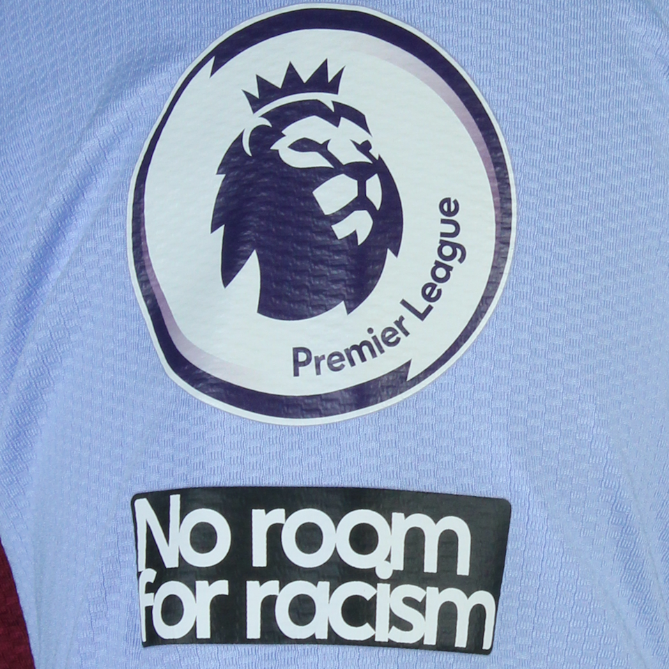 Leander Dendoncker Aston Villa shirt